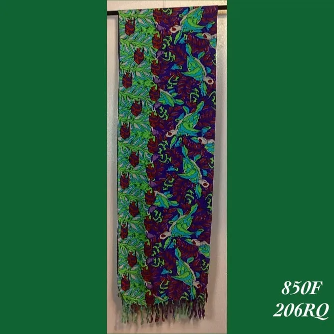 850F - 206RQ , Fringed scarf with turtles