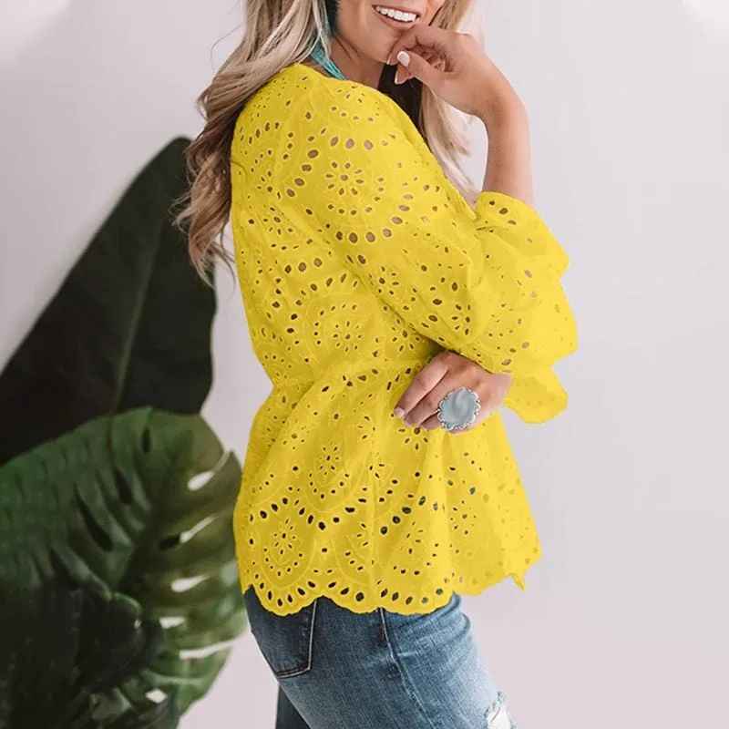 Nada 3/4 Flare Sleeve Lace Blouses