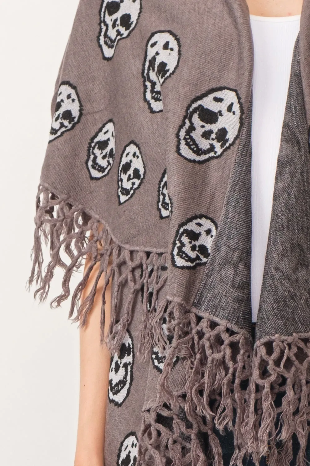 RAJ SABLE SKULL TASSEL BORDER PONCHO