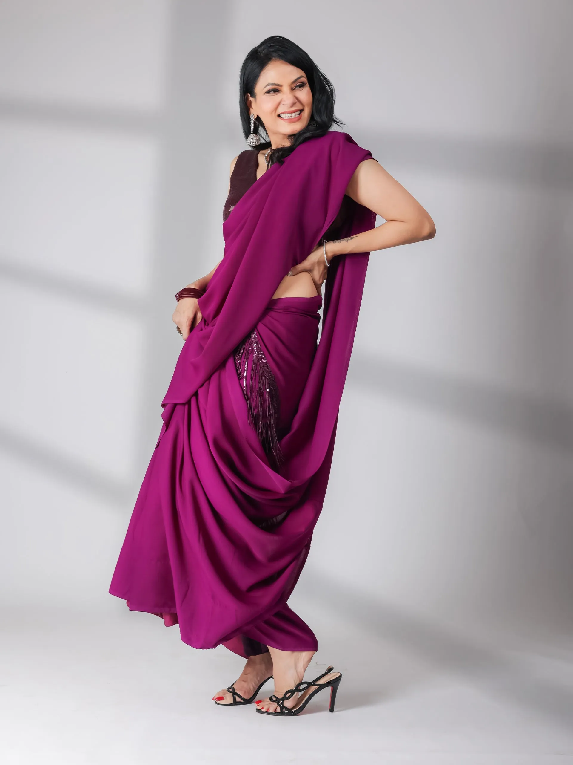 SET | Cocktail Plum Saree With Wine Sequin Sleeveless Blouse - 2 Piece