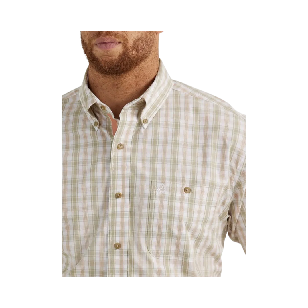 Wrangler Men's George Strait tan Plaid Shirt